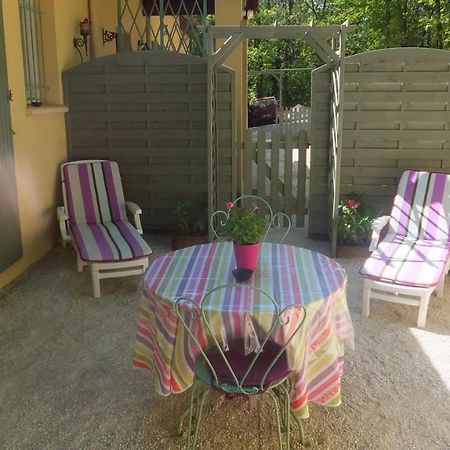 Le Nid De Mesanges Bed & Breakfast Chauffour-sur-Vell Luaran gambar