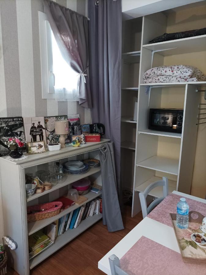 Le Nid De Mesanges Bed & Breakfast Chauffour-sur-Vell Luaran gambar