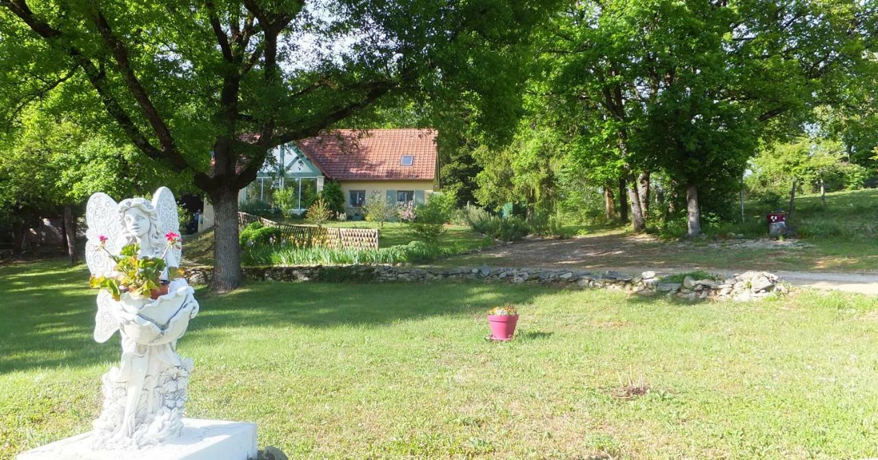 Le Nid De Mesanges Bed & Breakfast Chauffour-sur-Vell Luaran gambar